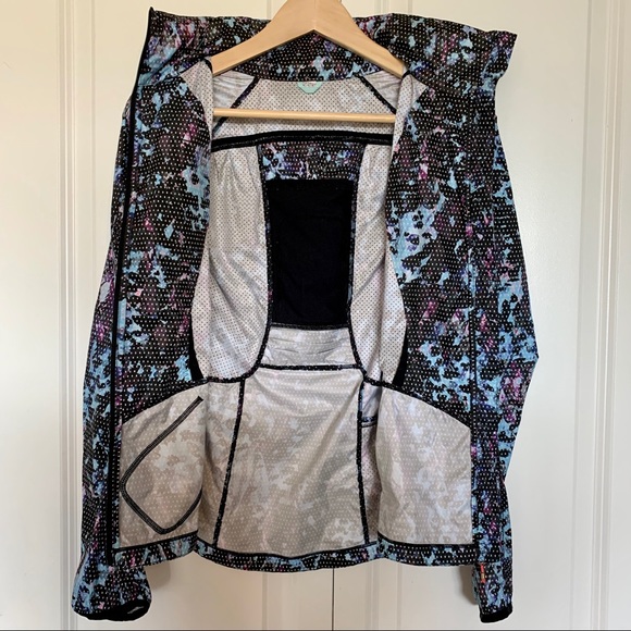 🦄RARE Lululemon Back Pack It Jacket -Floral Sport - Picture 15 of 16